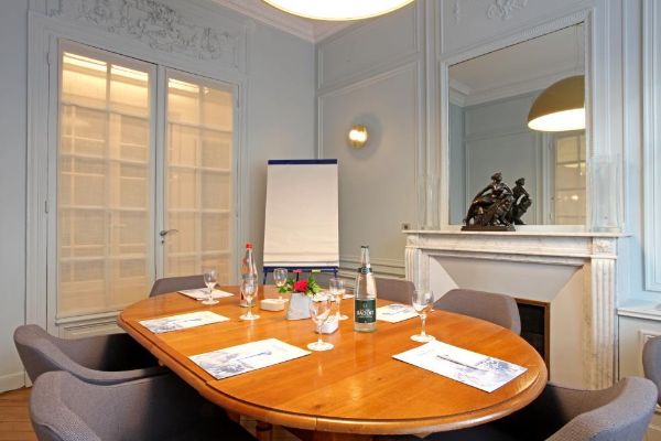 Little Palace Hotel (Paris)